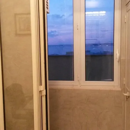 Loft 13- 13 Il Giglio Apartmán